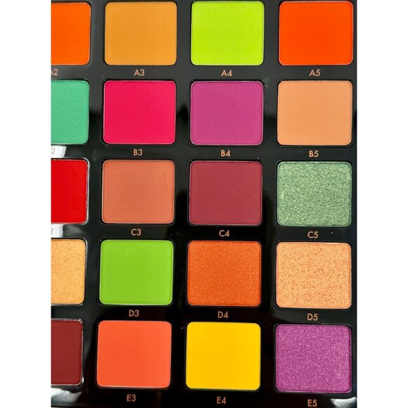 NIB Anastasia Beverly Hills Norvina Vol 3 PR Box Set Eyeshadow Palette & Primer - Picture 8 of 15